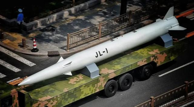 海军组织潜射战略导弹试射意味什么 水下核肌肉再展示