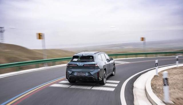 宝马能靠新世代BMW i3完成反击吗 重返舞台中心