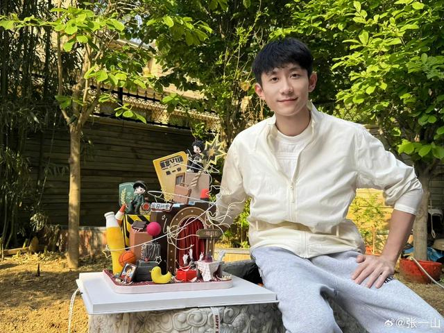 张一山：能演六小龄童的徒弟很幸福 传承与挑战并存