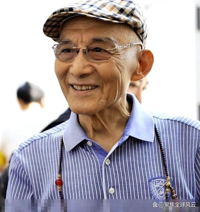 胡歌悼念游本昌 演艺界痛失大师