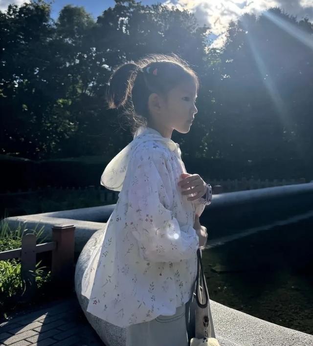 长大了也逃不过红果果绿泡泡 荧幕美好成现实
