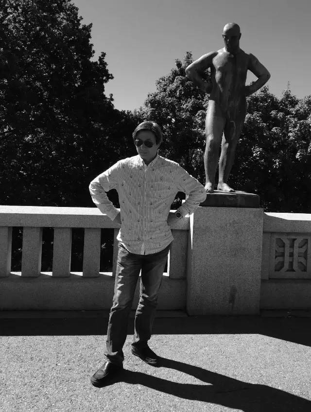 【DeepSeek谈艺】田卫平·风景油画 | 拒绝消极的虚无，建构充满能量张力的精神场域