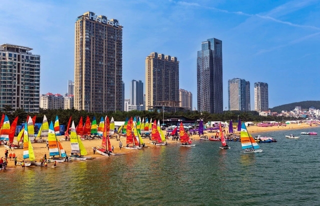 千帆竞发,逐浪威海!2026年中国威海HOBIE帆船公开赛圆满收官