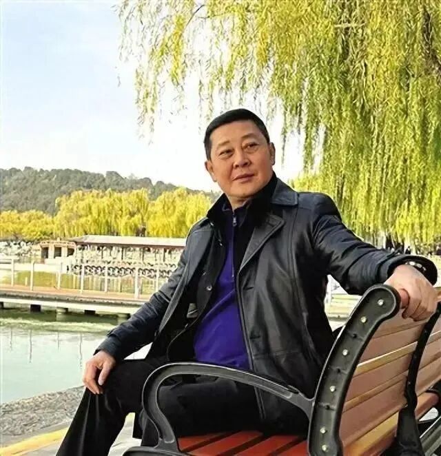 阮江华 | 墨色里的山海情书，藏着海南最温润的本真