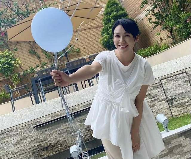 TVB前女星成文体旅局媒体主任！月薪达7万港币，是拍戏的好几倍