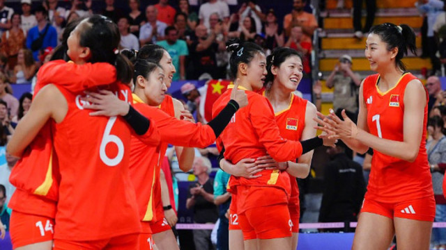 提前出线！中国女排3-0击败法国女排