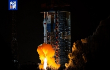 我国成功发射试验三十号卫星03、04星