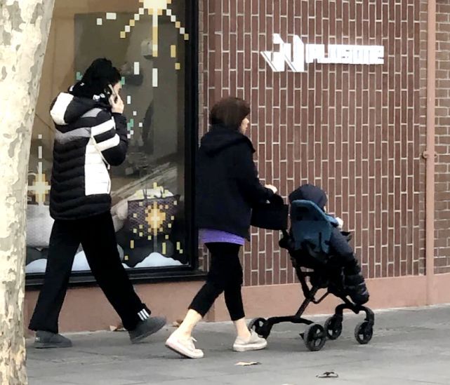 计划生女？奚梦瑶批量囤母女包 婆婆愿她至少生仨