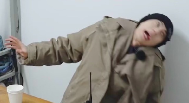 王鹤棣演上丧尸了 场面堪比真人版《釜山行》！