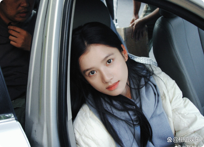 《焕羽》张婧仪也是演上白切黑了 从校花到恶女的华丽转身