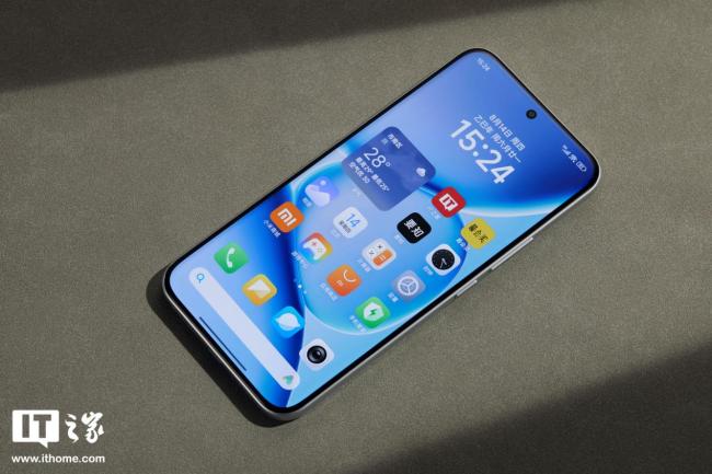 IT之家评测室REDMI Note 15 Pro + 手机体验：坚固耐用、高性价比小金刚