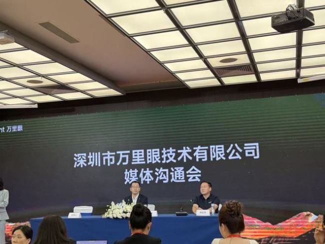 团队600人的万里眼,开发出了华为“望眼欲穿”示波器