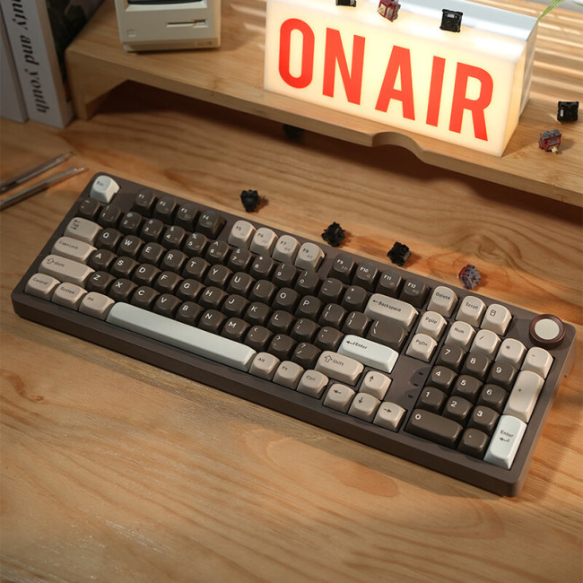 SKN 推出青龙 4.0 Ultra 机械键盘：双 8kHz + 长续航，首发环诺黑曜轴