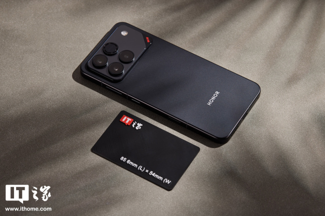 荣耀 WIN 系列手机 3D 游戏晕动舒缓功能界面公布，已支持《和平精英》《原神》等