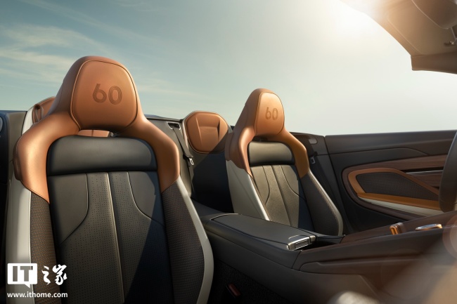 限量 60 辆,阿斯顿・马丁推出 DB12 / Vanquish Volante 纪念版车型