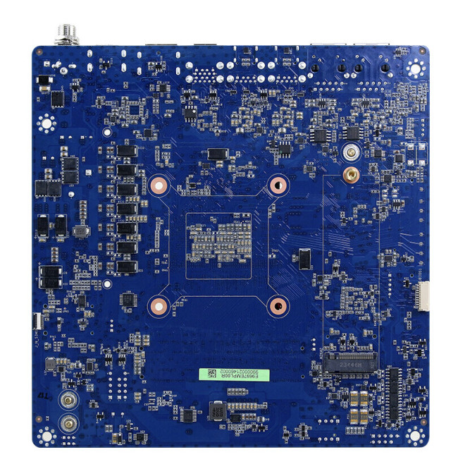 自带英特尔 Panther Lake H CPU,安勤推出 EMX-PTLP 系列 ITX 主板