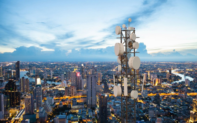 开启 6G 序章:华为发布 U6GHz 系列产品提升 5G-A 能力,覆盖宏站、小站及微波等完整矩阵