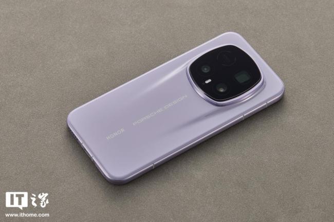 中国信通院:2026 年 1 月国内手机出货量同比下滑 16.1%,国产品牌占比 87.8%