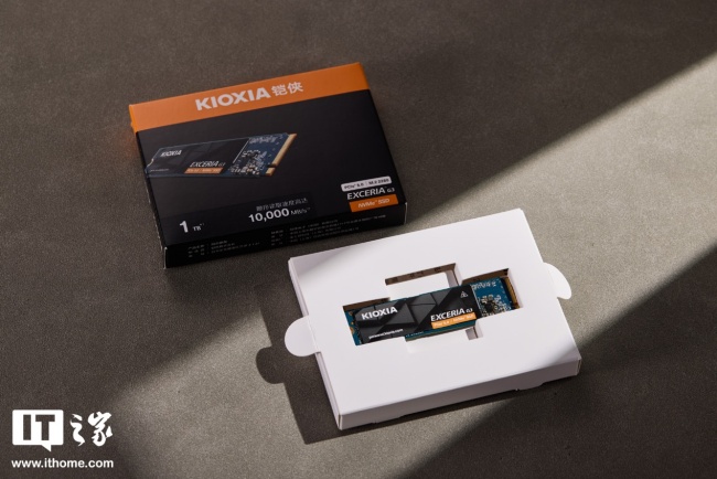 IT之家评测室铠侠 VC10 1TB 固态硬盘评测：BiCS 8 闪存技术加持，低温 + 高性能全都要