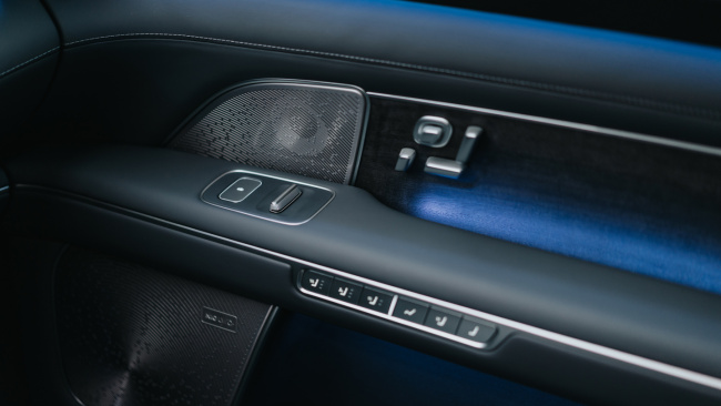 蔚来全新 ES8 今日开启全国试驾：9 月 20 日上市，整车购买预售价 41.68 万元起