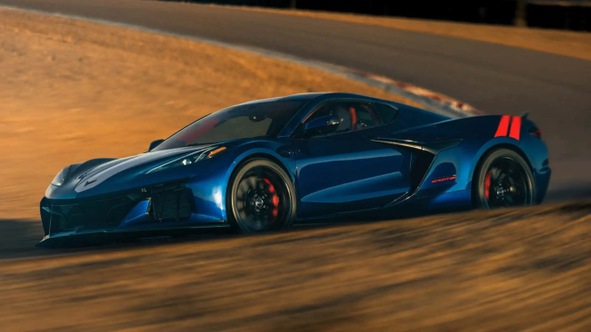 2027 款雪佛兰科尔维特 Grand Sport 超跑亮相：全新一代 V8 发动机加持，综合输出 721 马力