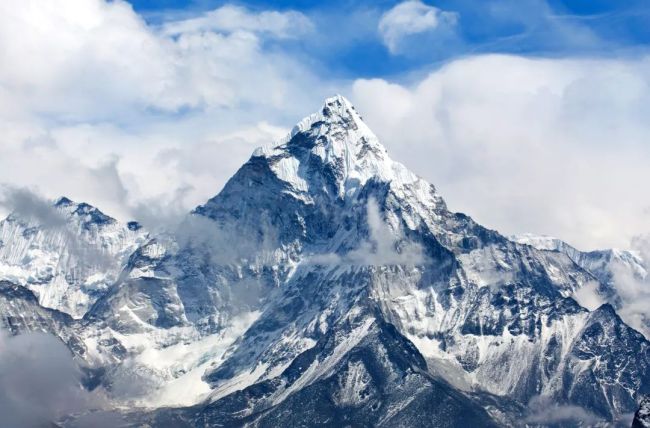  凿穿喜马拉雅山，修一条中尼铁路 