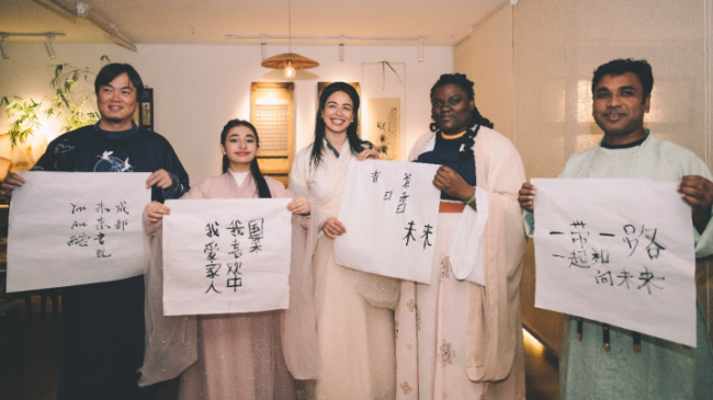 成都未来书院:承中国传统之精华 展祖国未来之光辉