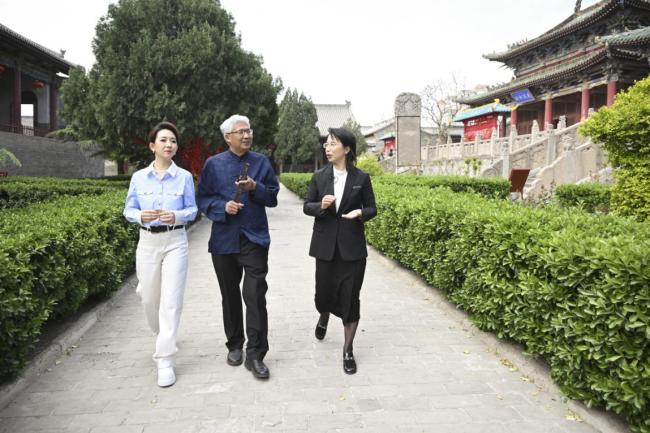 游记中原根脉处· 连缀古今书香路· 海播娴雅大运城——一场行走中的文化醒觉与全民阅读盛宴