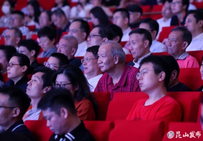 2025年戏曲百戏（昆山）盛典开幕，汇聚全国31个剧种