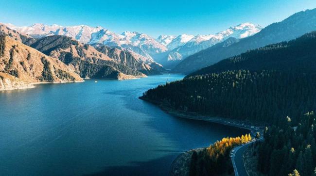 走遍中国——中国文促会美术家写生创作行动走进新疆