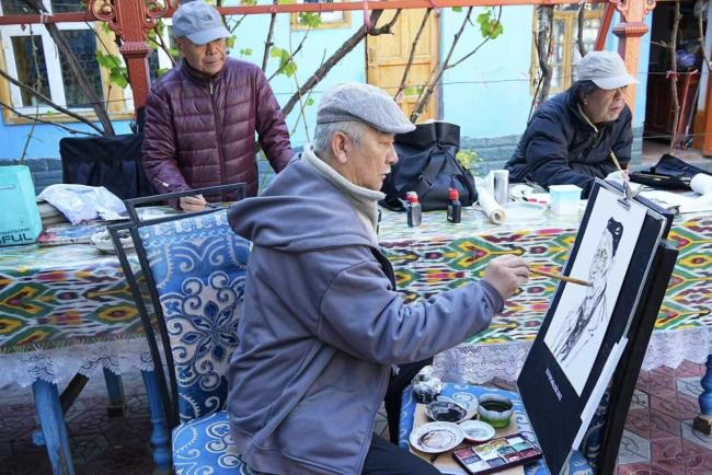 艺术扎根生活 笔墨讴歌时代:走遍中国——中国文促会美术家写生创作行动新疆段圆满收官