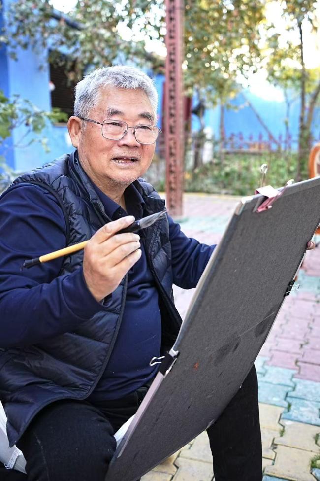 艺术扎根生活 笔墨讴歌时代:走遍中国——中国文促会美术家写生创作行动新疆段圆满收官