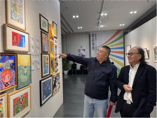 “异彩绽放——首届全国ADHD艺术展”在京开幕