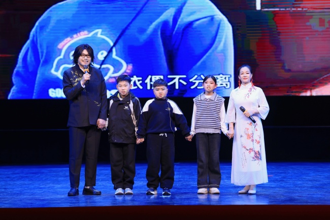 商洪强:从滨州农村走出的“百姓歌者”,用音乐为留守孩子“喊”来春天