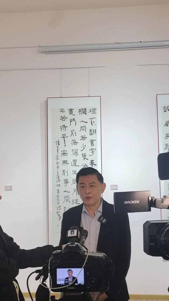 正书之道——王清州书法展在北京798情修艺术空间开幕