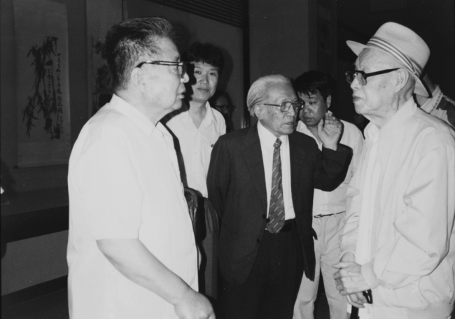 人间正道：悲鸿马  弟子情——纪念韦江凡先生逝世10周年