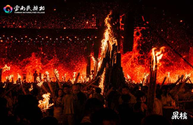 音乐节的另一种现场：野寨音乐季的节目现场结构与音乐语言