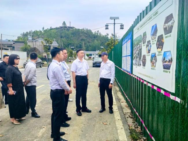 邝远平率队赴十堰多地考察 助力“楚商回乡 共建支点”