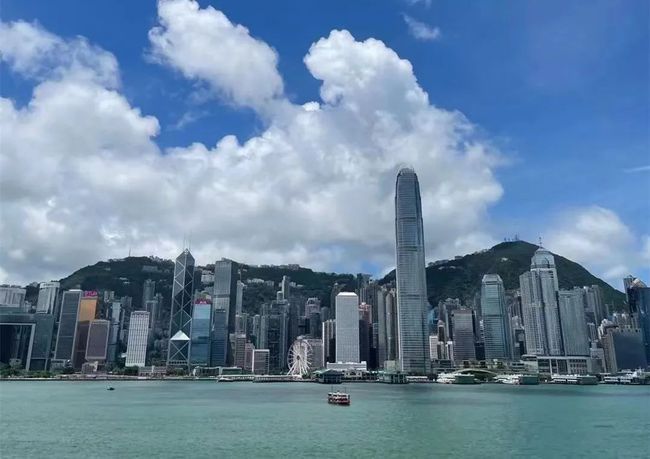 在香港“鸡娃”是种怎样体验 一年花掉100万