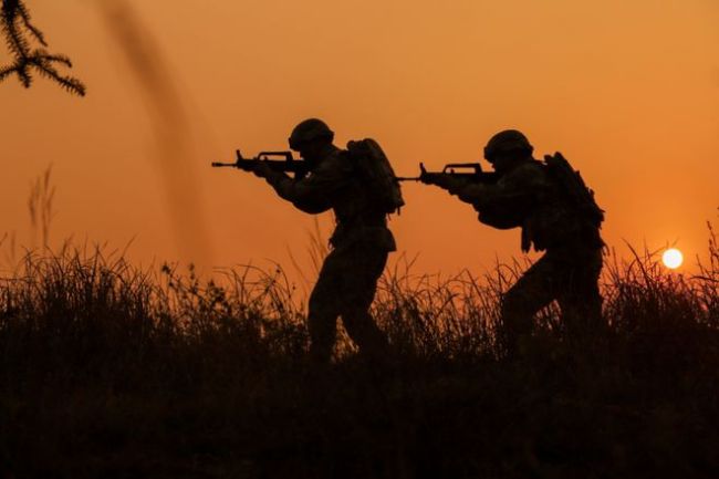 16所军校的春景！