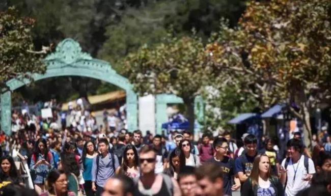 中国留学生最多的25所美国大学！我仿佛出了个假国......