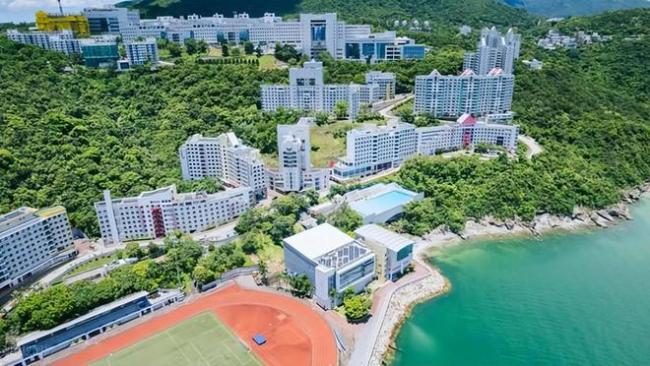 哈佛大学不要国际生，香港科技大学说我要，中国大学都会欢迎