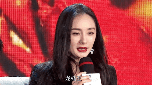 杨幂新片海报被指抄袭星战 导演连夜发文致歉