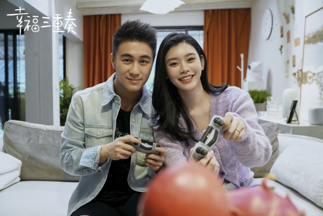 奚梦瑶开启人生新篇章 家庭事业两不误