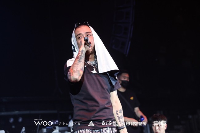 种梦音乐gai周延现场演出超级燃炸现场多番互动超暖心