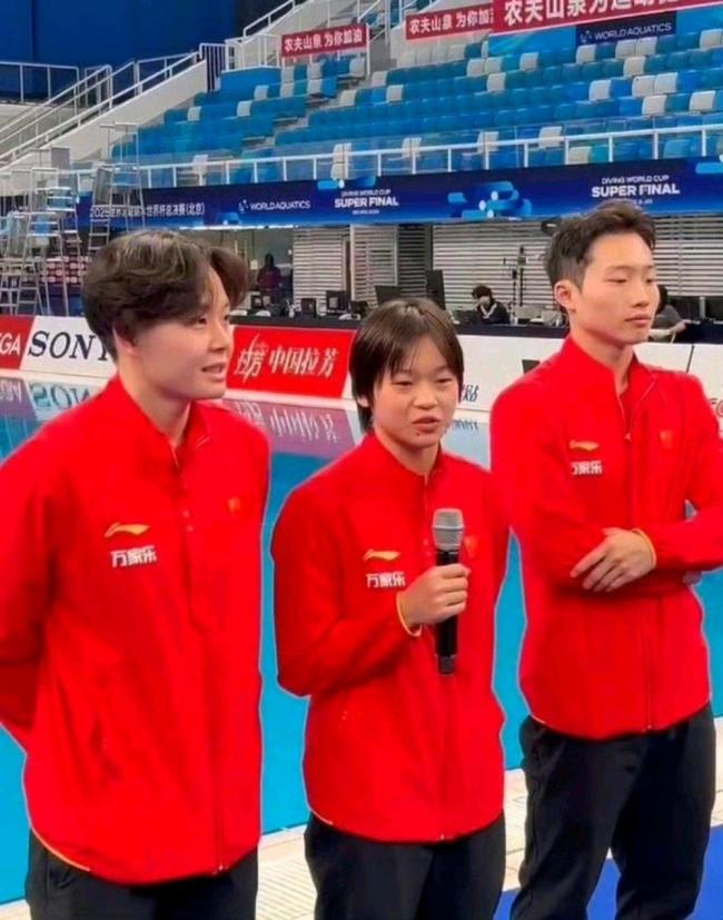 小朋友拒絕了全紅嬋的抱抱邀請