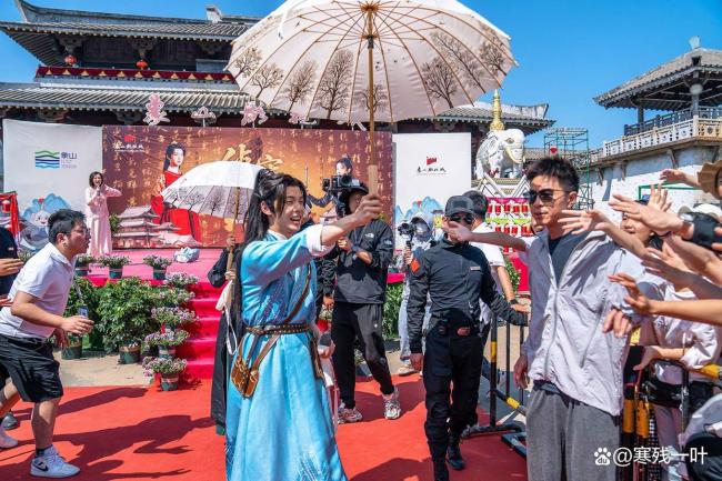 五一10万剧迷在宁波打卡无忧渡拍摄地 探寻剧中奇幻世界