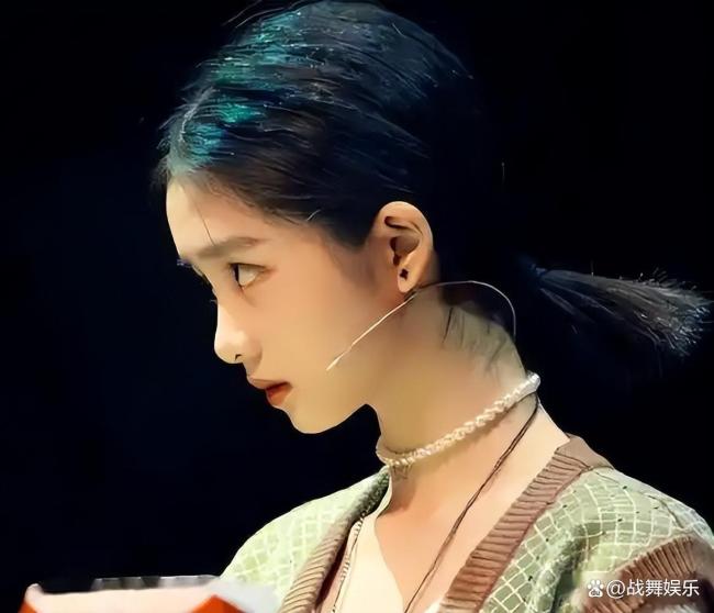 黄多多： 才女标签撞上叛逆人设，黄磊夫妇的算盘打错了？