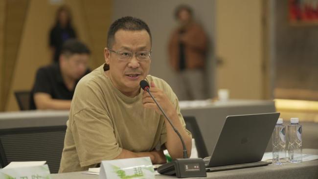 聚焦影像叙事与乡村生态:电影《水草长生》教学实践影像创作研讨会在河北美术学院举办