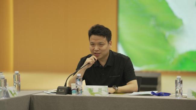 聚焦影像叙事与乡村生态:电影《水草长生》教学实践影像创作研讨会在河北美术学院举办